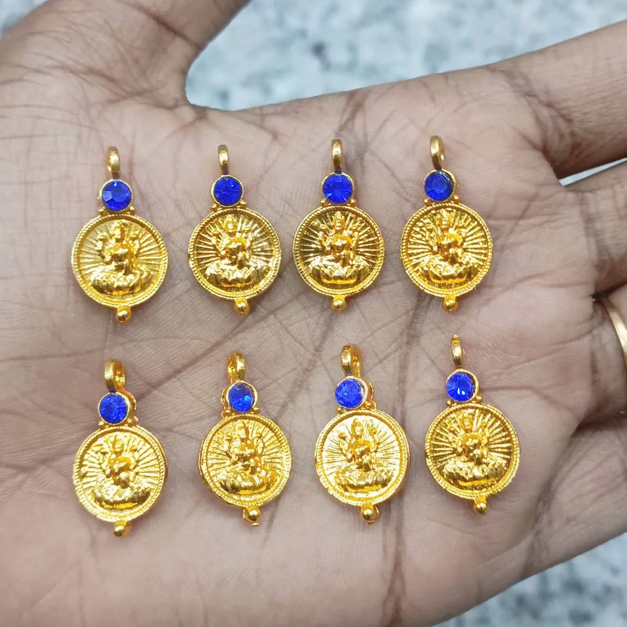LAKSHMI PENDENT 011 (12 PCS PACK)