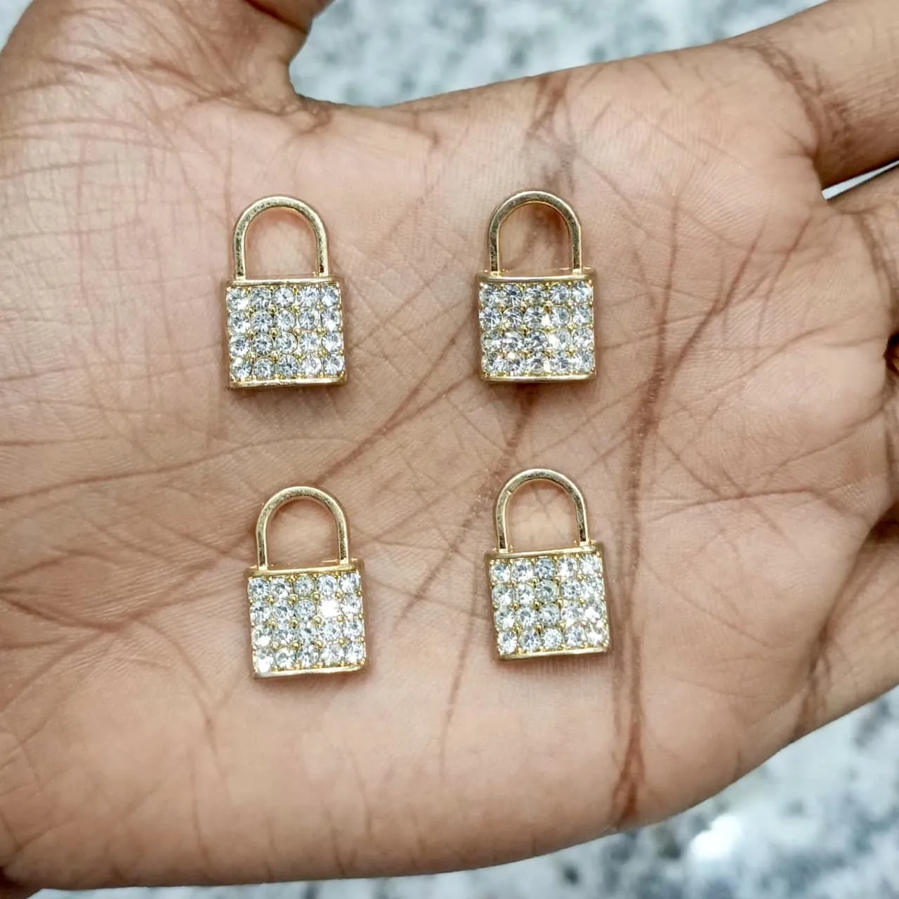 STONE CHARMS 49(6 PCS PACK)